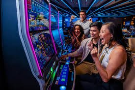 Tampilan beranda playtech di ponsel